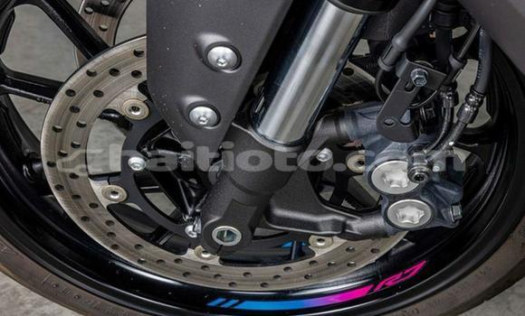 Buy Used Yamaha YZF Black Bike in Port-au-Prince in Ouest Buy Used Yamaha YZF Black Bike in Port-au-Prince in Ouest