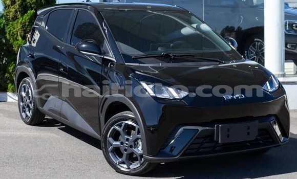 Buy Used BYD S6 White Car in Cap-Haitien in Nord Buy Used BYD S6 White Car in Cap-Haitien in Nord