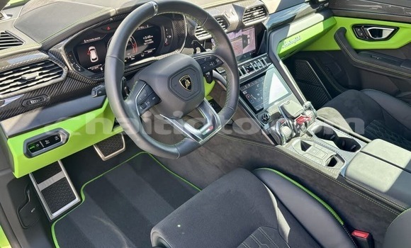Buy Used Lamborghini Urus Green Car in Cap-Haitien in Nord Buy Used Lamborghini Urus Green Car in Cap-Haitien in Nord