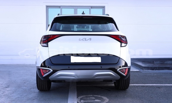 Buy Used Kia Sportage White Car in Cap-Haitien in Nord Buy Used Kia Sportage White Car in Cap-Haitien in Nord