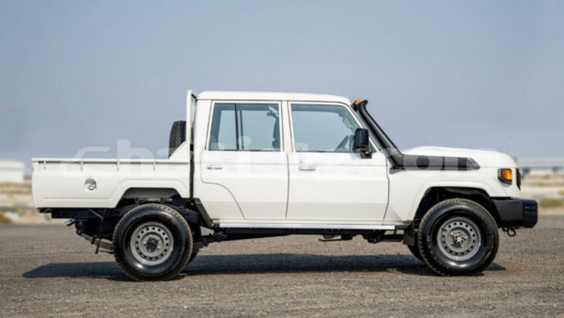 Big with watermark toyota land cruiser nord cap haitien 4153