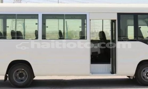 Buy Used Toyota Coaster White Car in Cap-Haitien in Nord Buy Used Toyota Coaster White Car in Cap-Haitien in Nord