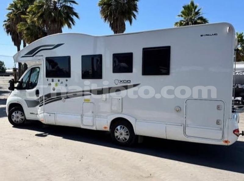 Big with watermark fiat 900t nord cap haitien 4155