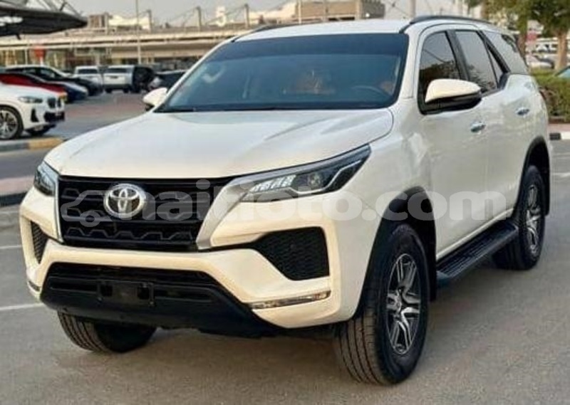 Big with watermark toyota fortuner nord cap haitien 4159