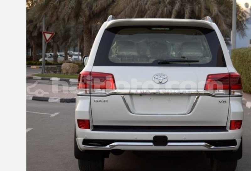 Big with watermark toyota land cruiser nord cap haitien 4160