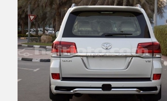Acheter Occasion Voiture Toyota Land Cruiser Blanc à Cap-Haitien, Nord Acheter Occasion Voiture Toyota Land Cruiser Blanc à Cap-Haitien, Nord