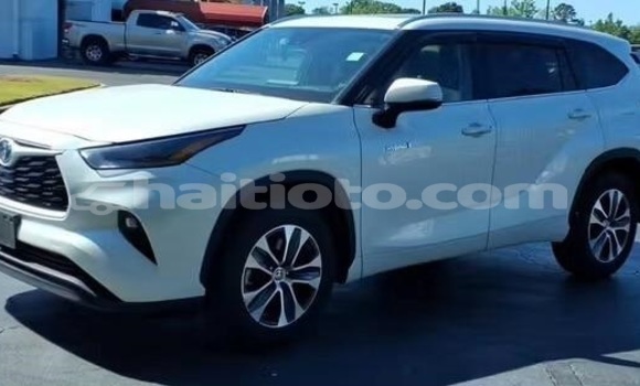 Acheter Occasion Voiture Toyota Highlander Blanc à Cap-Haitien, Nord Acheter Occasion Voiture Toyota Highlander Blanc à Cap-Haitien, Nord
