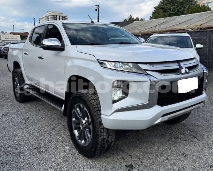 Big with watermark mitsubishi l200 nord cap haitien 4167
