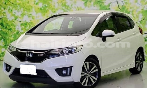 Acheter Occasion Voiture Honda FIT Blanc à Cap-Haitien, Nord