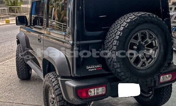 Acheter Occasion Voiture Suzuki Jimny Noir à Cap-Haitien, Nord Acheter Occasion Voiture Suzuki Jimny Noir à Cap-Haitien, Nord