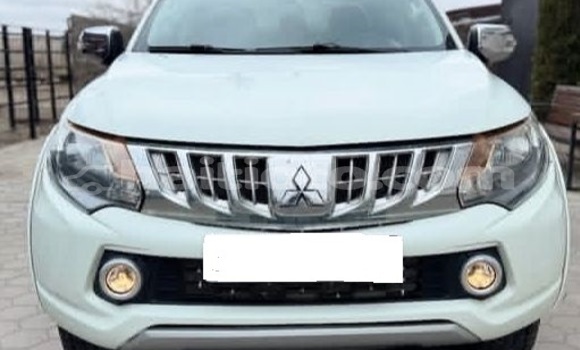 Acheter Occasion Voiture Mitsubishi L200 Blanc à Cap-Haitien, Nord