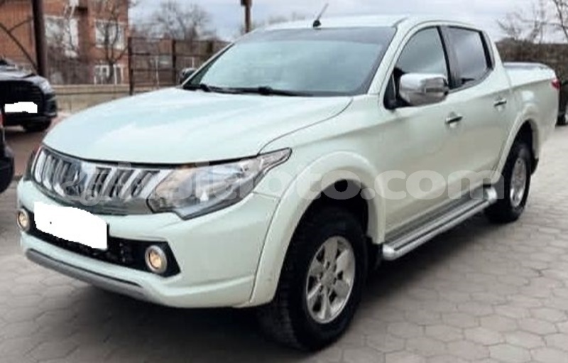 Big with watermark mitsubishi l200 nord cap haitien 4176