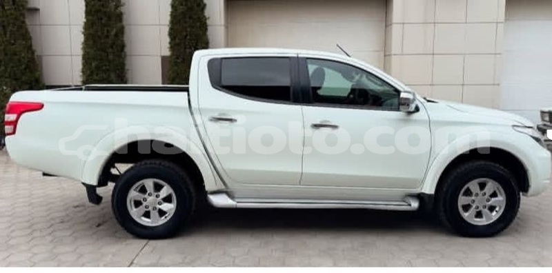 Big with watermark mitsubishi l200 nord cap haitien 4176