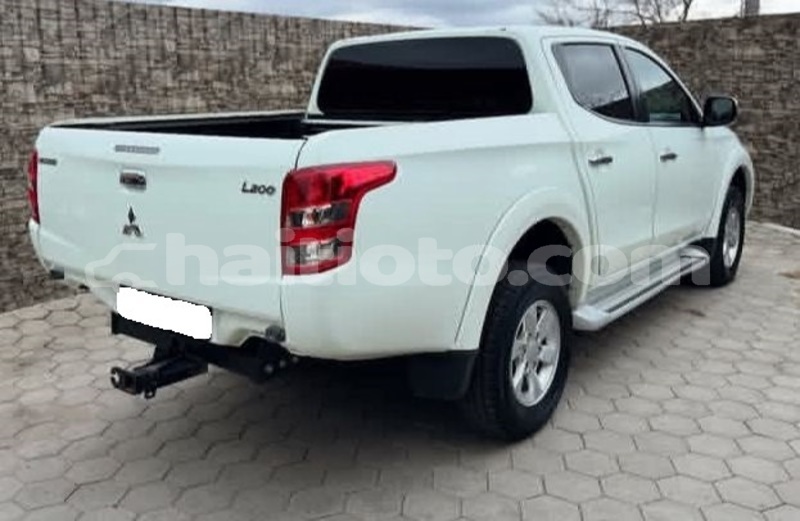 Big with watermark mitsubishi l200 nord cap haitien 4176