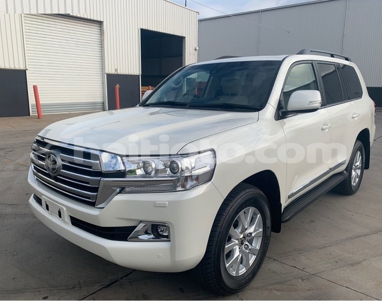 Big with watermark toyota land cruiser nord cap haitien 4200