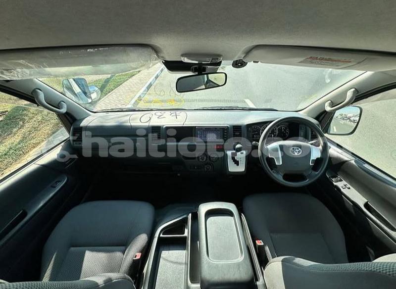 Big with watermark toyota hiace nord cap haitien 4201