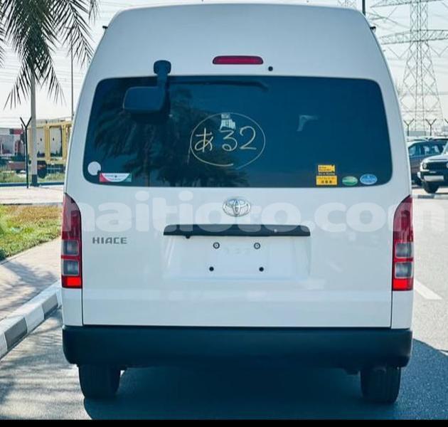Big with watermark toyota hiace nord cap haitien 4201