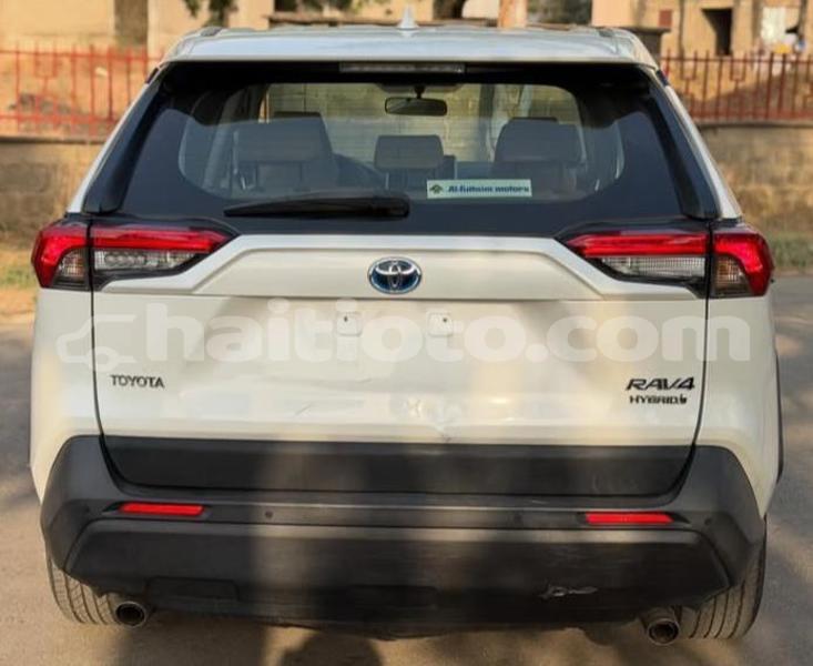 Big with watermark toyota rav4 nord cap haitien 4206