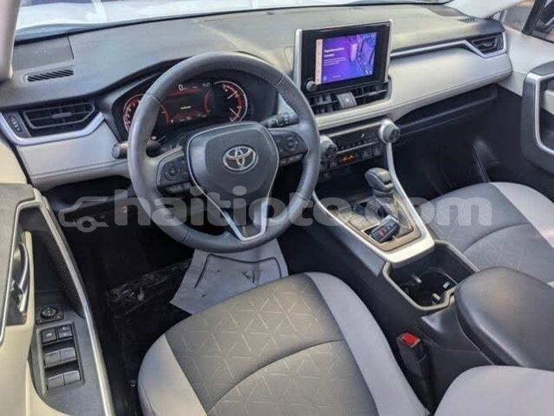 Big with watermark toyota rav4 nord cap haitien 4235