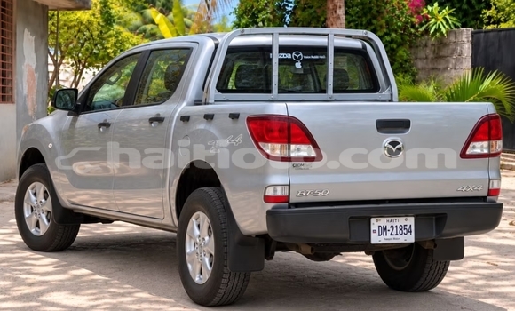 Acheter Neuf Voiture Mazda BT-50 Autre à Port-au-Prince, Ouest Acheter Neuf Voiture Mazda BT-50 Autre à Port-au-Prince, Ouest