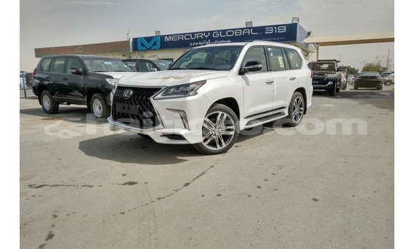 Acheter Import Voiture Lexus LX Blanc à Import - Dubai, Artibonite Acheter Import Voiture Lexus LX Blanc à Import - Dubai, Artibonite