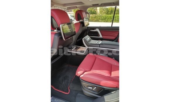 Buy Import Toyota Land Cruiser Black Car in Import - Dubai in Artibonite Buy Import Toyota Land Cruiser Black Car in Import - Dubai in Artibonite