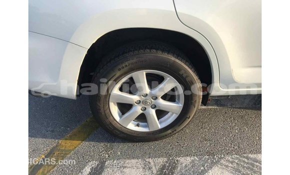 Acheter Import Utilitaire Toyota HiAce Blanc à Import - Dubai, Artibonite Acheter Import Utilitaire Toyota HiAce Blanc à Import - Dubai, Artibonite