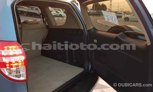 Acheter Import Utilitaire Toyota HiAce Bleu à Import - Dubai, Artibonite Acheter Import Utilitaire Toyota HiAce Bleu à Import - Dubai, Artibonite