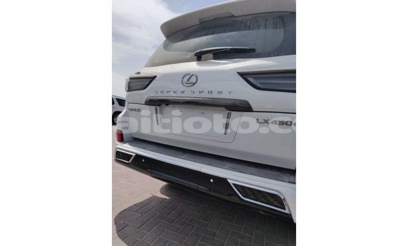 Acheter Import Voiture Lexus LX Blanc à Import - Dubai, Artibonite Acheter Import Voiture Lexus LX Blanc à Import - Dubai, Artibonite