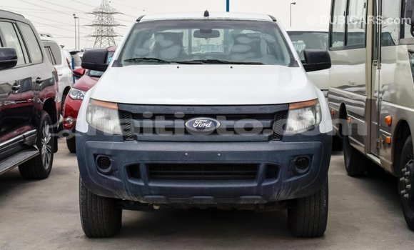 Acheter Import Voiture Ford Ranger Blanc à Import - Dubai, Artibonite Acheter Import Voiture Ford Ranger Blanc à Import - Dubai, Artibonite