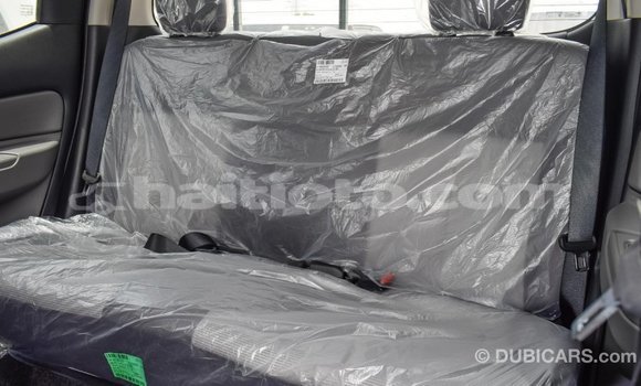 Acheter Import Voiture Mitsubishi L200 Autre à Import - Dubai, Artibonite Acheter Import Voiture Mitsubishi L200 Autre à Import - Dubai, Artibonite