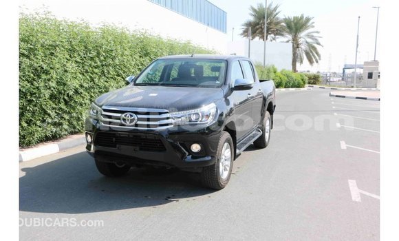 Acheter Import Voiture Toyota Hilux Noir à Import - Dubai, Artibonite Acheter Import Voiture Toyota Hilux Noir à Import - Dubai, Artibonite