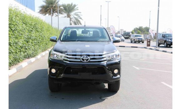 Acheter Import Voiture Toyota Hilux Noir à Import - Dubai, Artibonite Acheter Import Voiture Toyota Hilux Noir à Import - Dubai, Artibonite
