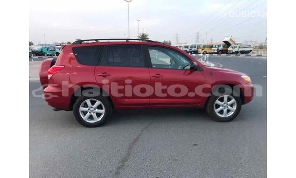 Acheter Import Utilitaire Toyota HiAce Rouge à Import - Dubai, Artibonite Acheter Import Utilitaire Toyota HiAce Rouge à Import - Dubai, Artibonite