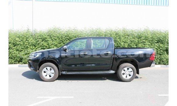 Acheter Import Voiture Toyota Hilux Noir à Import - Dubai, Artibonite Acheter Import Voiture Toyota Hilux Noir à Import - Dubai, Artibonite
