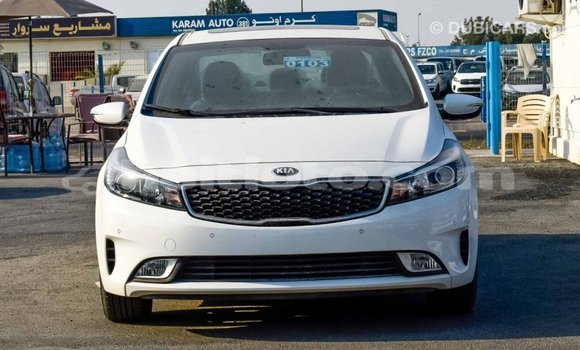 Acheter Import Voiture Kia Cerato Blanc à Import - Dubai, Artibonite Acheter Import Voiture Kia Cerato Blanc à Import - Dubai, Artibonite