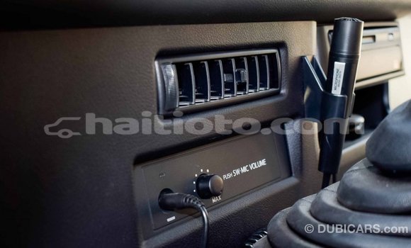 Acheter Import Voiture Toyota Coaster Blanc à Import - Dubai, Artibonite Acheter Import Voiture Toyota Coaster Blanc à Import - Dubai, Artibonite