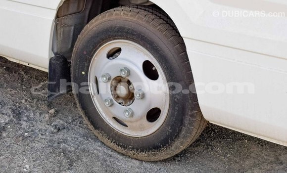 Acheter Import Voiture Toyota Coaster Blanc à Import - Dubai, Artibonite Acheter Import Voiture Toyota Coaster Blanc à Import - Dubai, Artibonite