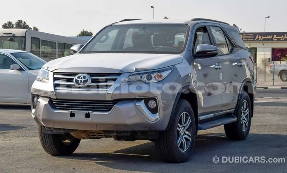 Acheter Import Voiture Toyota Fortuner Autre à Import - Dubai, Artibonite Acheter Import Voiture Toyota Fortuner Autre à Import - Dubai, Artibonite