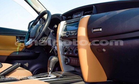 Acheter Import Voiture Toyota Fortuner Autre à Import - Dubai, Artibonite Acheter Import Voiture Toyota Fortuner Autre à Import - Dubai, Artibonite