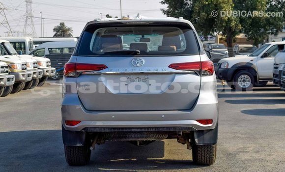 Acheter Import Voiture Toyota Fortuner Autre à Import - Dubai, Artibonite Acheter Import Voiture Toyota Fortuner Autre à Import - Dubai, Artibonite