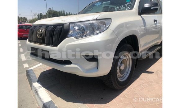 Acheter Import Voiture Toyota Prado Blanc à Import - Dubai, Artibonite Acheter Import Voiture Toyota Prado Blanc à Import - Dubai, Artibonite