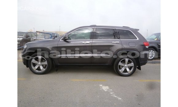 Acheter Import Voiture Jeep Grand Cherokee Autre à Import - Dubai, Artibonite Acheter Import Voiture Jeep Grand Cherokee Autre à Import - Dubai, Artibonite