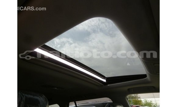Acheter Import Voiture Toyota Land Cruiser Noir à Import - Dubai, Artibonite Acheter Import Voiture Toyota Land Cruiser Noir à Import - Dubai, Artibonite