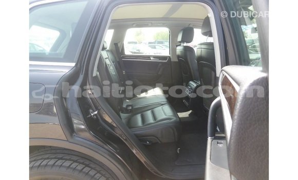 Acheter Import Voiture Volkswagen Touareg Noir à Import - Dubai, Artibonite Acheter Import Voiture Volkswagen Touareg Noir à Import - Dubai, Artibonite