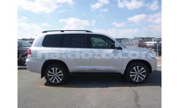 Acheter Import Voiture Toyota Land Cruiser Autre à Import - Dubai, Artibonite Acheter Import Voiture Toyota Land Cruiser Autre à Import - Dubai, Artibonite