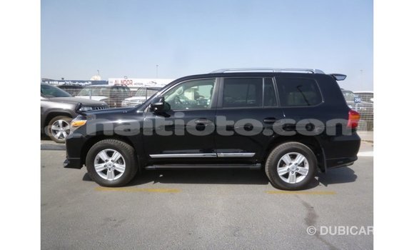 Acheter Import Voiture Toyota Land Cruiser Noir à Import - Dubai, Artibonite Acheter Import Voiture Toyota Land Cruiser Noir à Import - Dubai, Artibonite