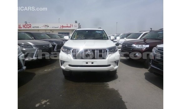 Acheter Import Voiture Toyota Prado Blanc à Import - Dubai, Artibonite Acheter Import Voiture Toyota Prado Blanc à Import - Dubai, Artibonite