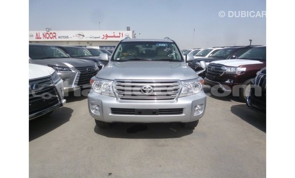 Acheter Import Voiture Toyota Land Cruiser Autre à Import - Dubai, Artibonite Acheter Import Voiture Toyota Land Cruiser Autre à Import - Dubai, Artibonite