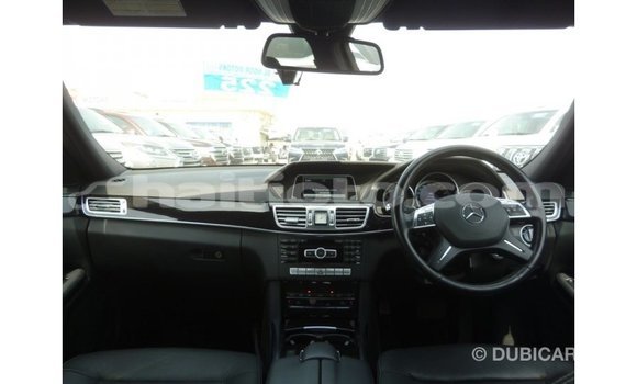 Acheter Import Voiture Mercedes-Benz 200 Bleu à Import - Dubai, Artibonite Acheter Import Voiture Mercedes-Benz 200 Bleu à Import - Dubai, Artibonite